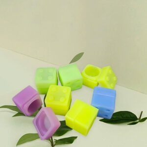 HLL Smoke 9ml Small Square Luminous Silicone Container